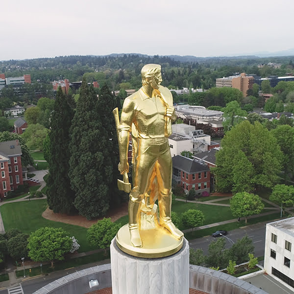 Aerial view of Salem, OR capital statue